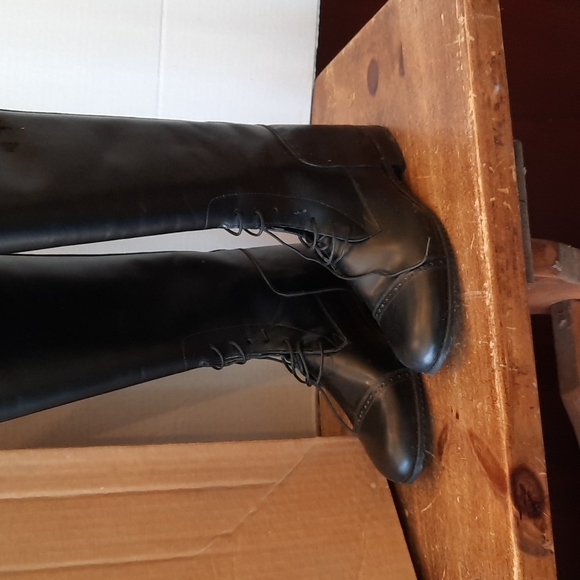 Riding boots - Picture 3 of 8